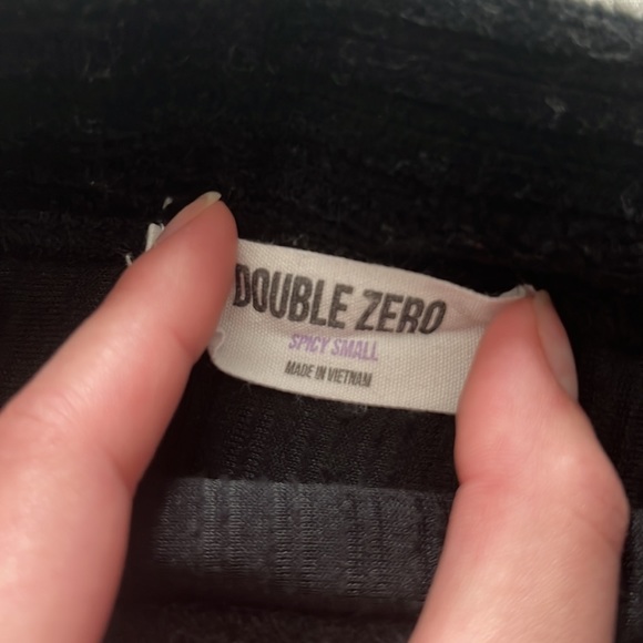 black skirt - Picture 2 of 2